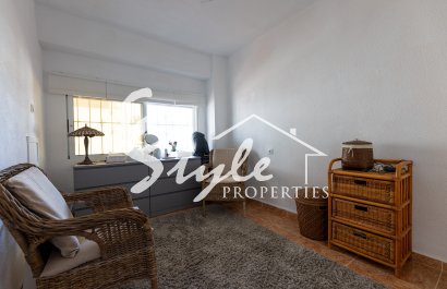 Resale - Apartment - Punta Prima