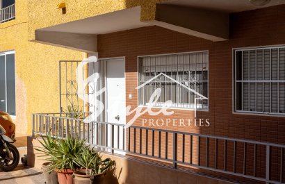 Resale - Apartment - Punta Prima