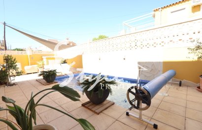 Resale - Villa - Cabo Roig - Lomas de Cabo Roig