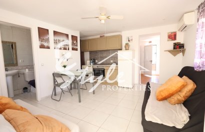 Buy chalet with pool in Costa Blanca close to sea in Cabo Roig, Orihuela Costa. ID: 6268