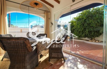 Resale - Villa - Cabo Roig