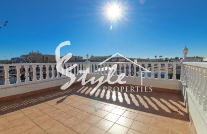 Resale - Villa - Cabo Roig