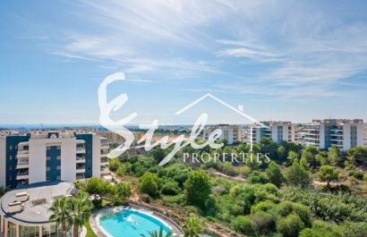 На продажу квартира в комплексе с теплым бассейном в Green Hills, Вилламартин , Коста Бланка, Испания.ID2079