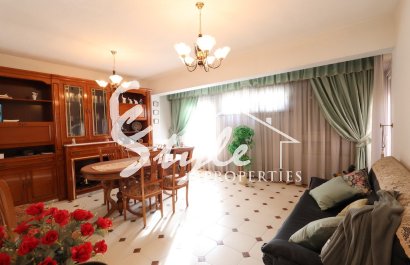 Comprar Apartamento en Playa Central, Torrevieja. ID 6278 