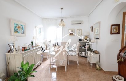 Resale - Villa - Playa Flamenca