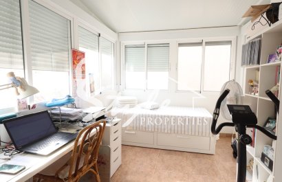 Resale - Villa - Playa Flamenca