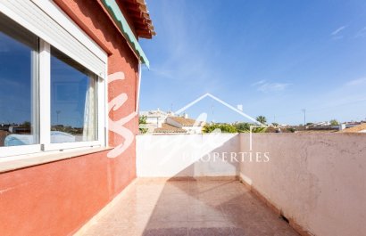 Resale - Villa - Punta Prima