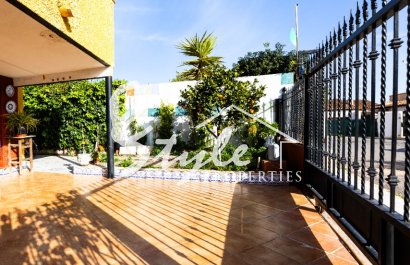 Resale - Villa - Punta Prima