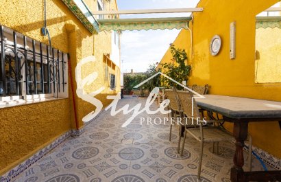 Resale - Villa - Punta Prima