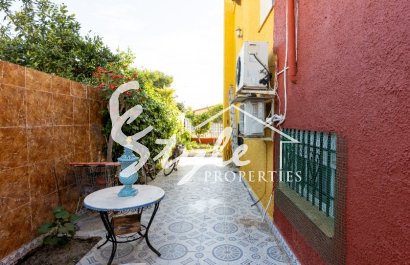 Resale - Villa - Punta Prima