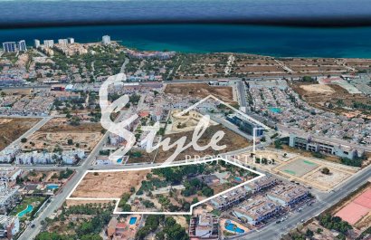 New build beachside apartments for sale in Torrevieja, Alicante, Costa Blanca, Spain ON1871