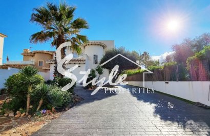 Resale - Villa - Playa Flamenca