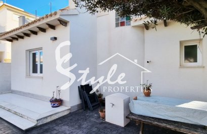 Resale - Villa - Playa Flamenca