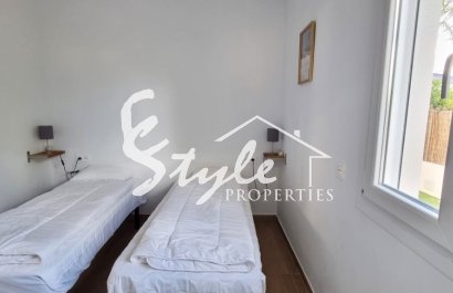 Resale - Villa - Playa Flamenca