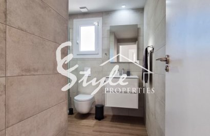 Resale - Villa - Playa Flamenca