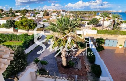 Resale - Villa - Playa Flamenca