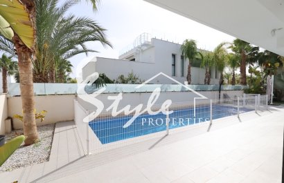 Resale - Villa - Ciudad Quesada