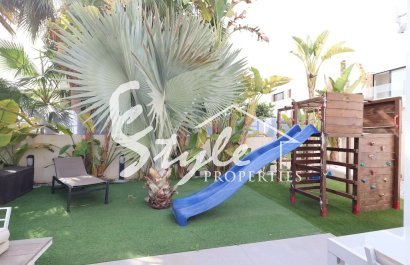 Buy villa in Costa Blanca close to sea in Ciudad Quesada. ID: 6301