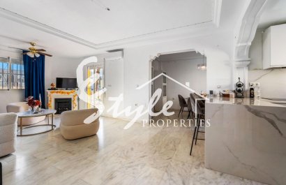 Reventa - Villa - Villamartin