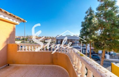 Reventa - Villa - Villamartin