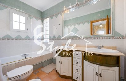 Вторичное жилье - Вилла - Ориуэла Коста  - Ла Зения