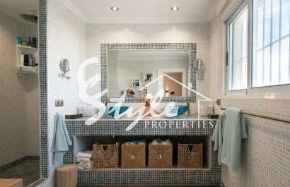 Вторичное жилье - Вилла - Алгофра