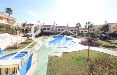 Вторичное жилье - Townhouse - Кампоамор