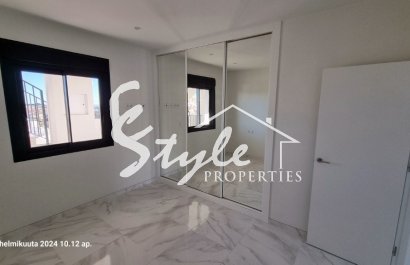 Resale - Apartment - Villamartin