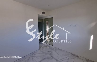 Resale - Apartment - Villamartin