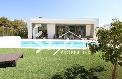 Resale - Villa - Las Colinas - Las Colinas Golf