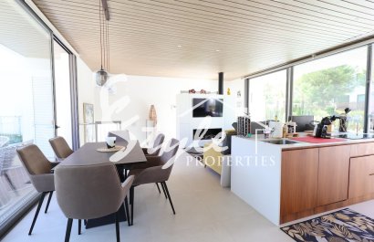 Buy luxury villa with garden and pool, in Las Colinas Golf & Country Club, Villamartín, Orihuela Costa. id 6319