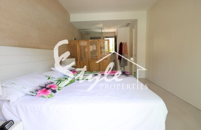 Resale - Villa - Las Colinas - Las Colinas Golf