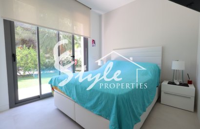 Resale - Villa - Las Colinas - Las Colinas Golf