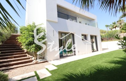 Resale - Villa - Las Colinas - Las Colinas Golf