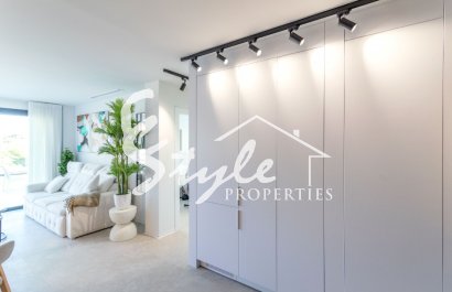 Продажа роскошных квартир в новом комплексе в Финестрате, Коста Бланка, Испания. ОN1743