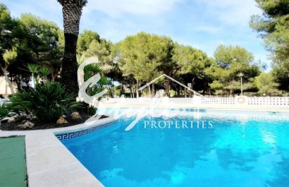 Resale - Apartment - Dehesa de Campoamor