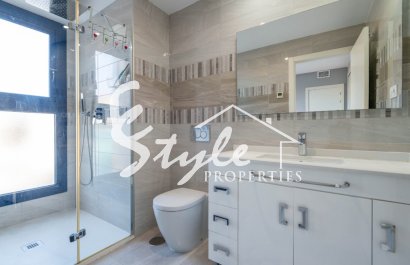 Resale - Apartment - Punta Prima