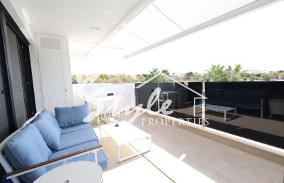 Comprar apartamento con piscina cerca del mar y playas en Amanecer III, Orihuela Costa. ID: 6327