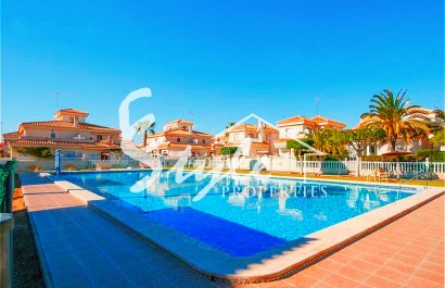 Buy apartment with pool close to the sea in Playa Flamenca, Orihuela Costa. ID: 6333