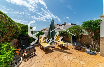 For sale top floor apartment with private garden in La Cinuelica, Punta Prima, Orihuela Costa. ID1940