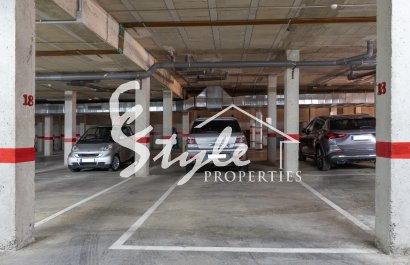 For sale top floor apartment with private garden in La Cinuelica, Punta Prima, Orihuela Costa. ID1940