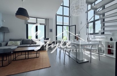 На продажу дуплекс пентхаус в Лас Рамблас гольф, Коста Бланка, Испания. ID2850