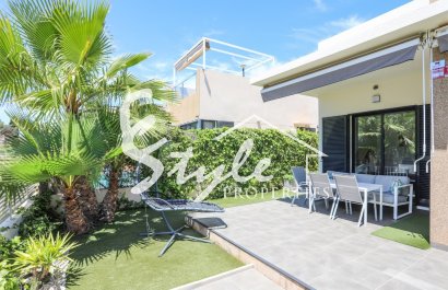 Se vende villa en La Zenia, Orihuela costa , Costa Blanca. ID2844