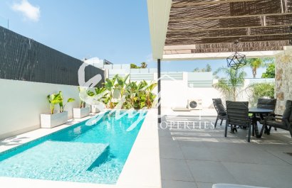 Вторичное жилье - Вилла - Los Balcones - Лос Балконес