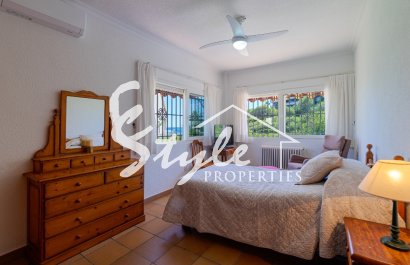 Вторичное жилье - Вилла - Кампоамор