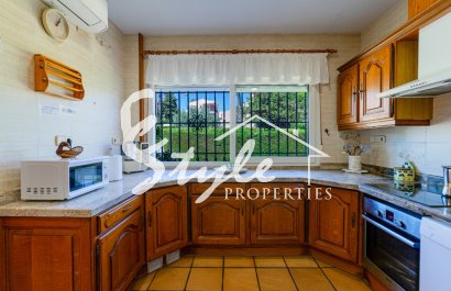 Вторичное жилье - Вилла - Кампоамор