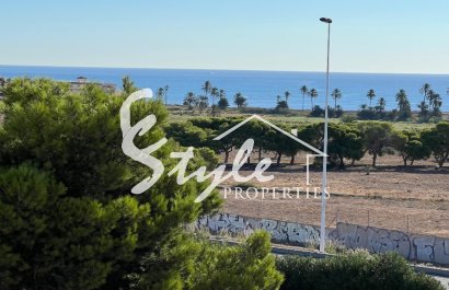 For sale townhouse in Rocajuna, Los Altos, Punta Prima, Torrevieja, Costa Blanca. ID2741