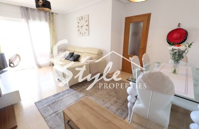 Купить квартиру с бассейном недалеко от моря и пляжей в Terrazas de Aguamarina, Ориуэла Коста. ID: 6350