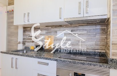 Resale - Apartment - Punta Prima