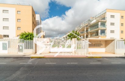 Reventa - Apartamento - Villamartin